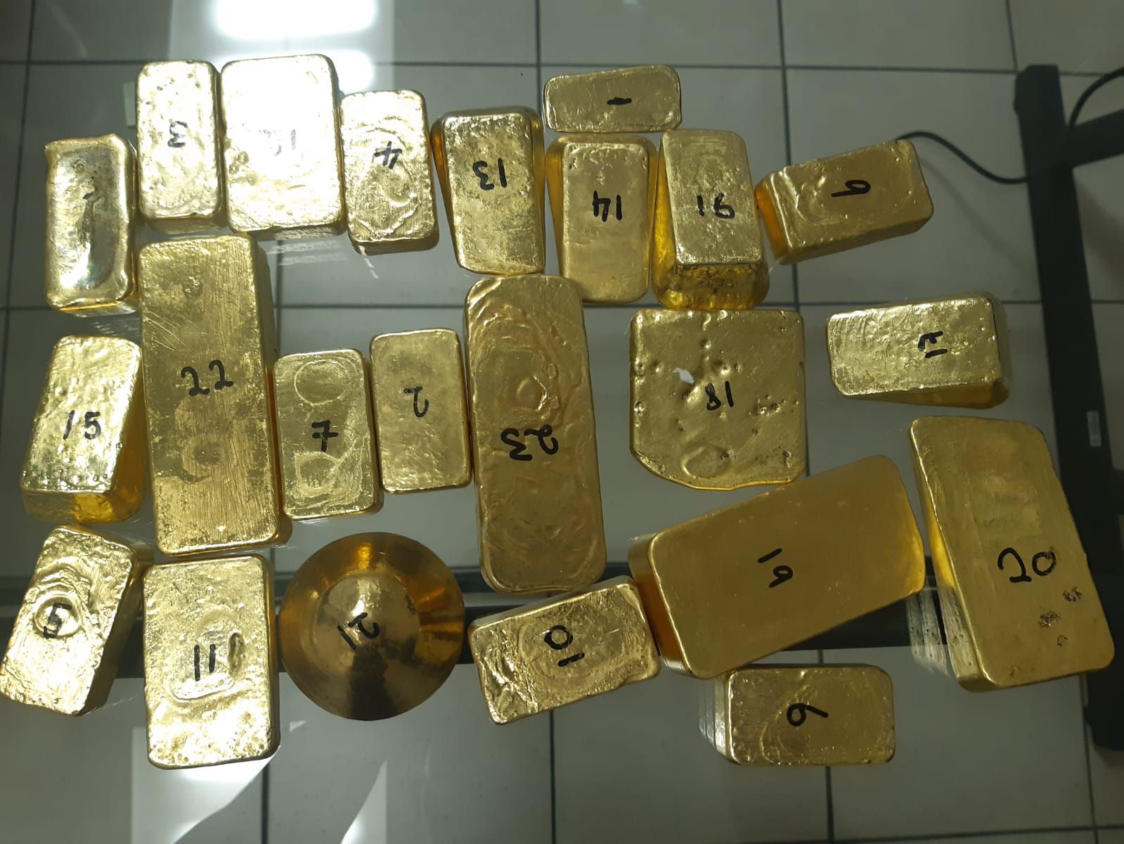 R 11 million worth of gold recovered from alleged smuggler
