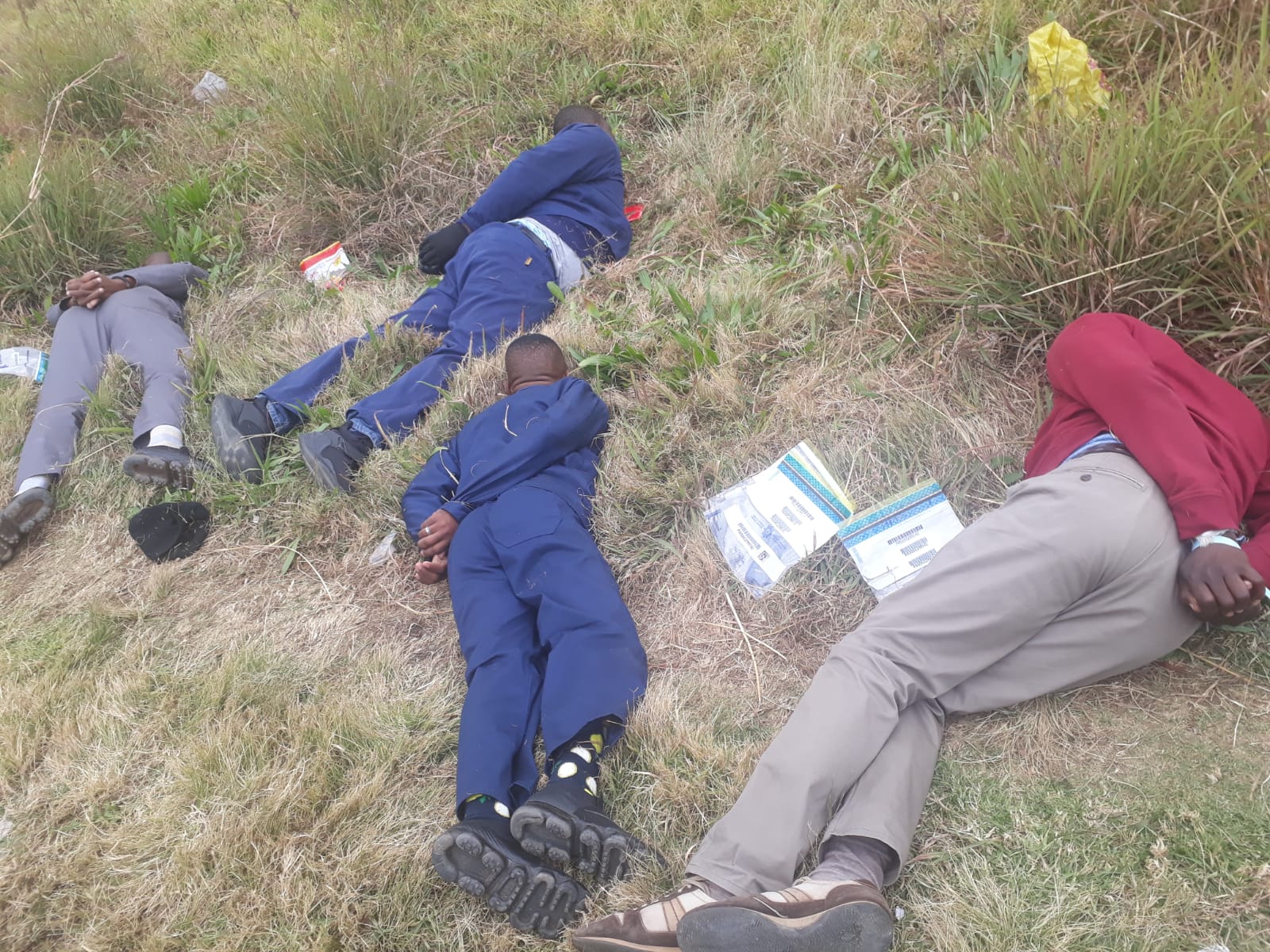 Police arrest of eight men who are suspected to be part of a syndicate that hijack trucks - Gauteng